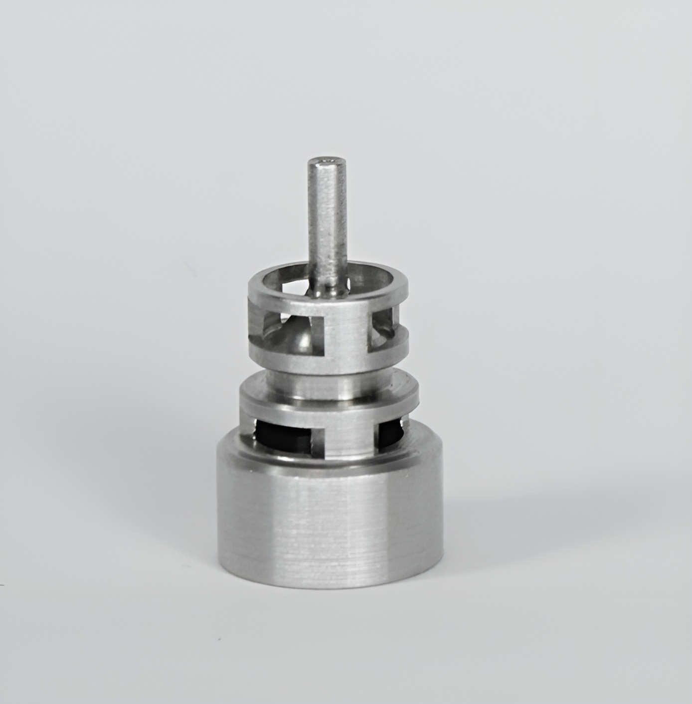 Ventilgehäuse aus Edelstahl 1.4305 Niro – Rommel Präzisionsdrehteile Stuttgart Baden-Württemberg