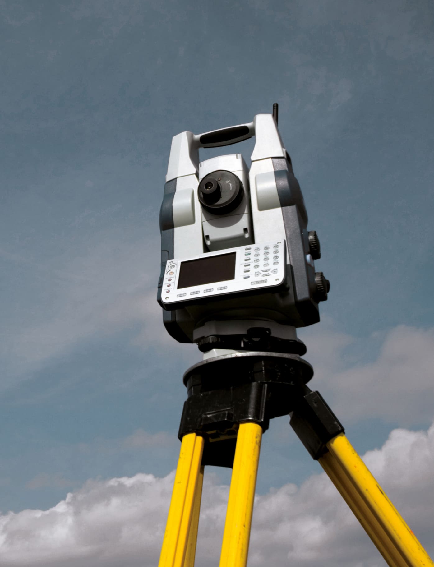 Hochpräzise CNC Präzisionsdrehteile für Sensorik und Messtechnik – Präzisionsdrehteile mit engen Toleranzen